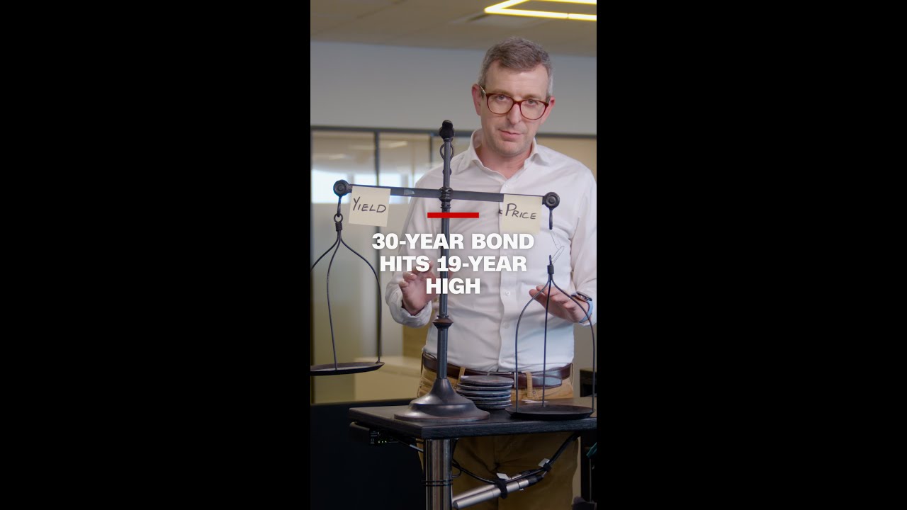 30-year bond hits 19-year high