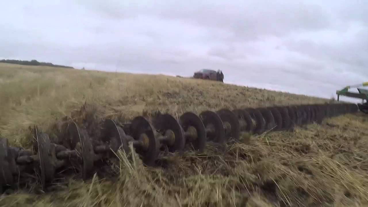 CL2 Disc Chain in Wheat Stubble