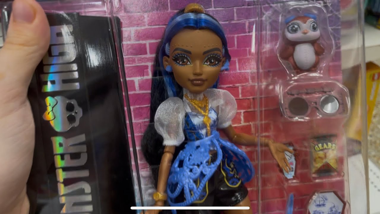 Found the G3 MH Wave 3 Core dolls.
