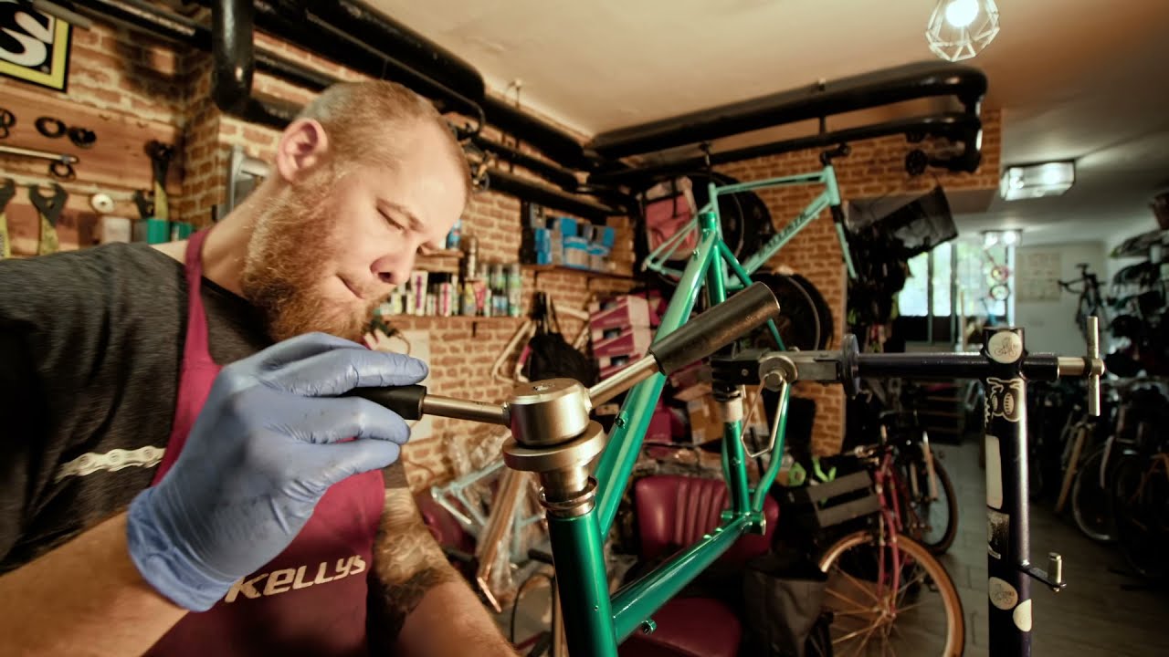 Bringa építés by Bálna Bike