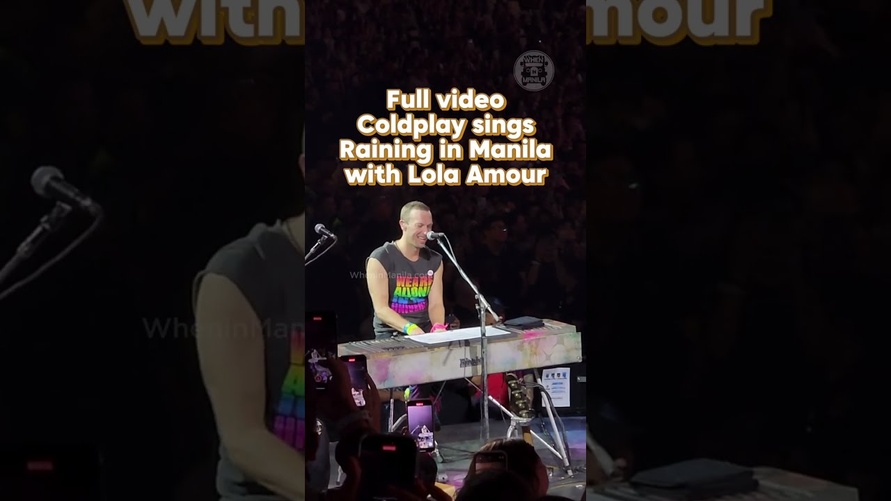 Coldplay Chris Martin sings 