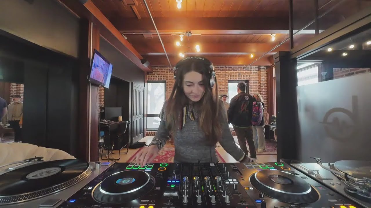 Panamalien | THEBEAT.ROOM 013