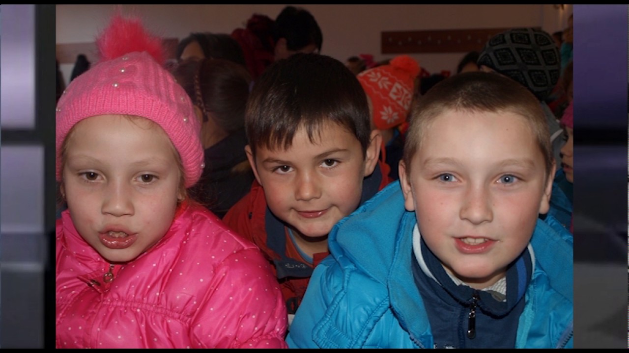 CS&Aacute;NG&Oacute; KAR&Aacute;CSONY
