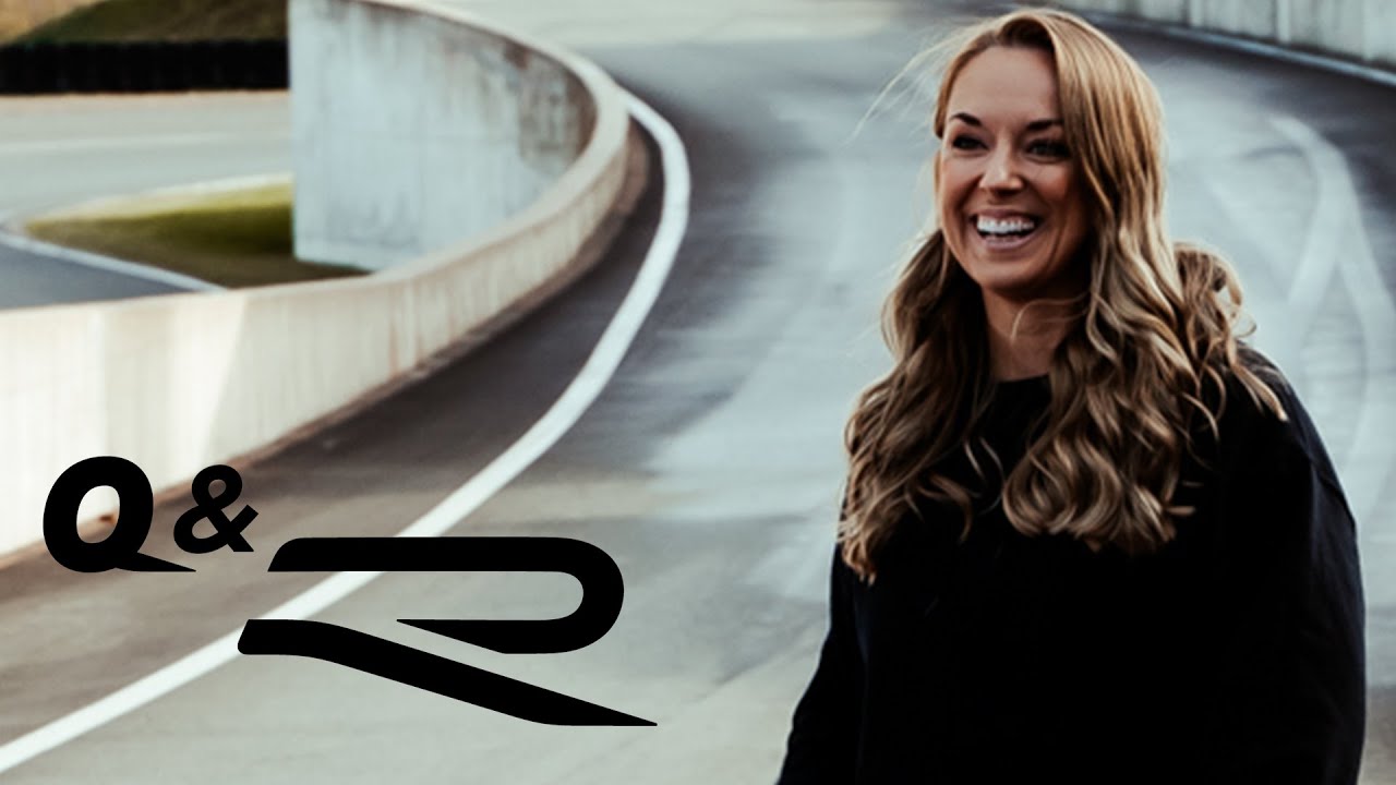 Sabine Lisicki gets interviewed by Benny Leuchter at top speed | Q&R #6 | Volkswagen R