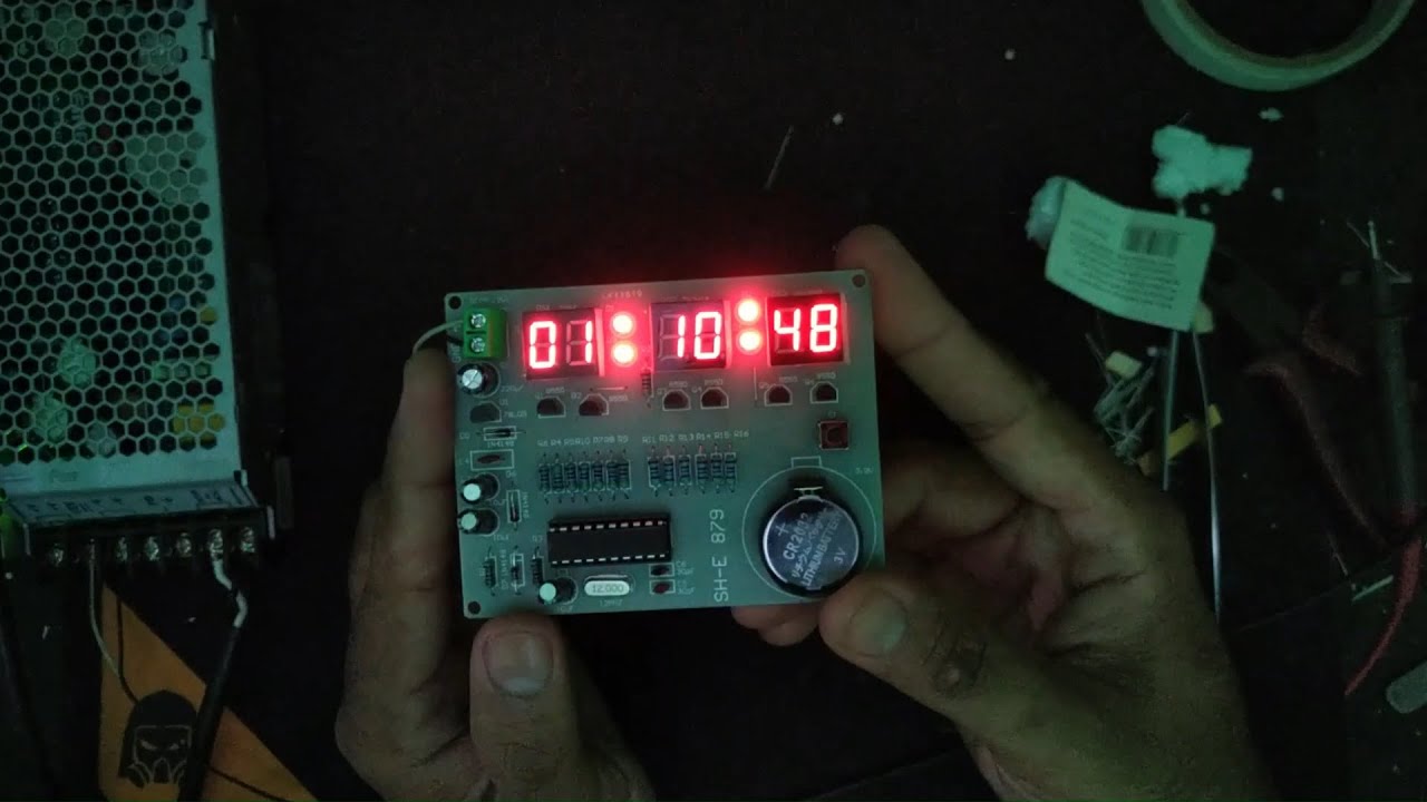 Merakit jam digital 7 Segment