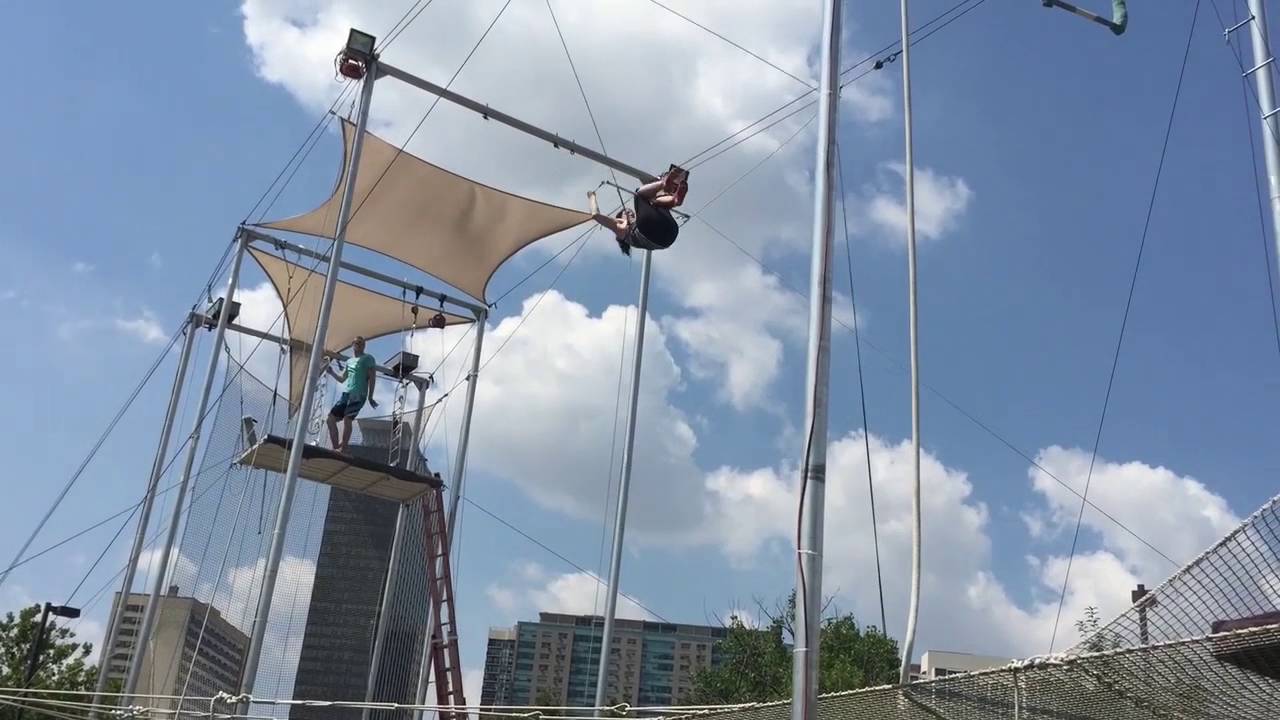 TSNY Chicago Trapeze School