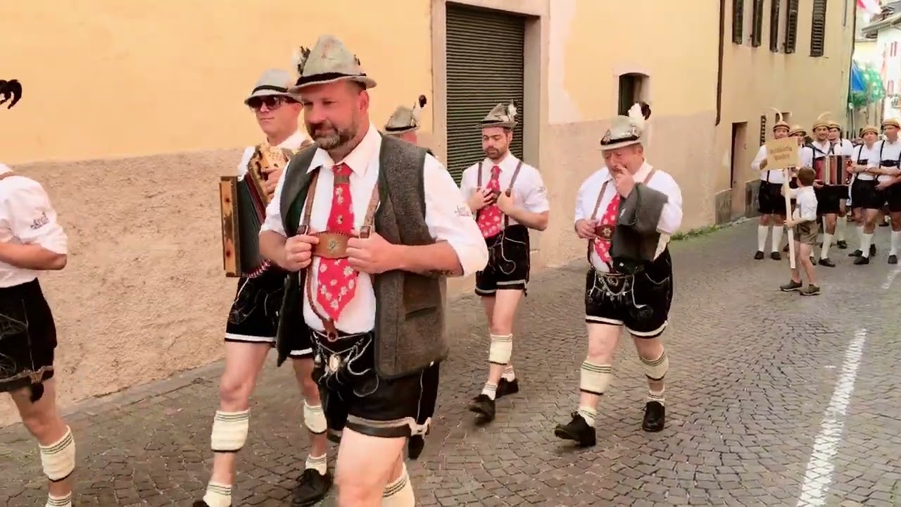 50 Jahre Schuhplattler Tramin 