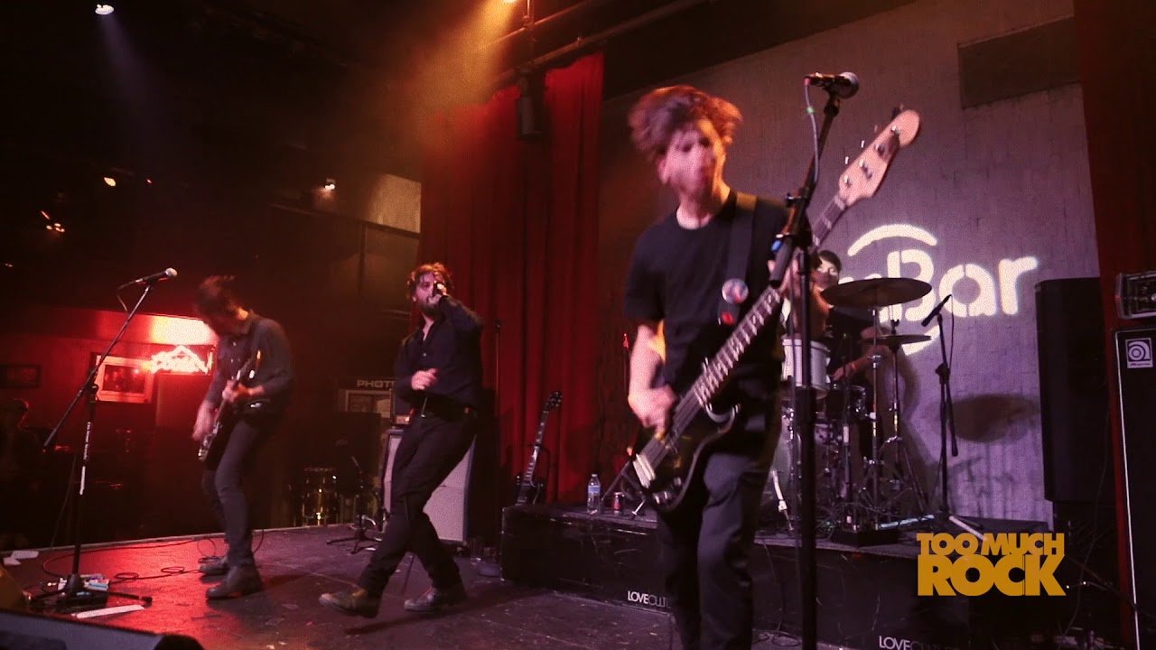 Single Mothers - Winter Coats (live 2017)