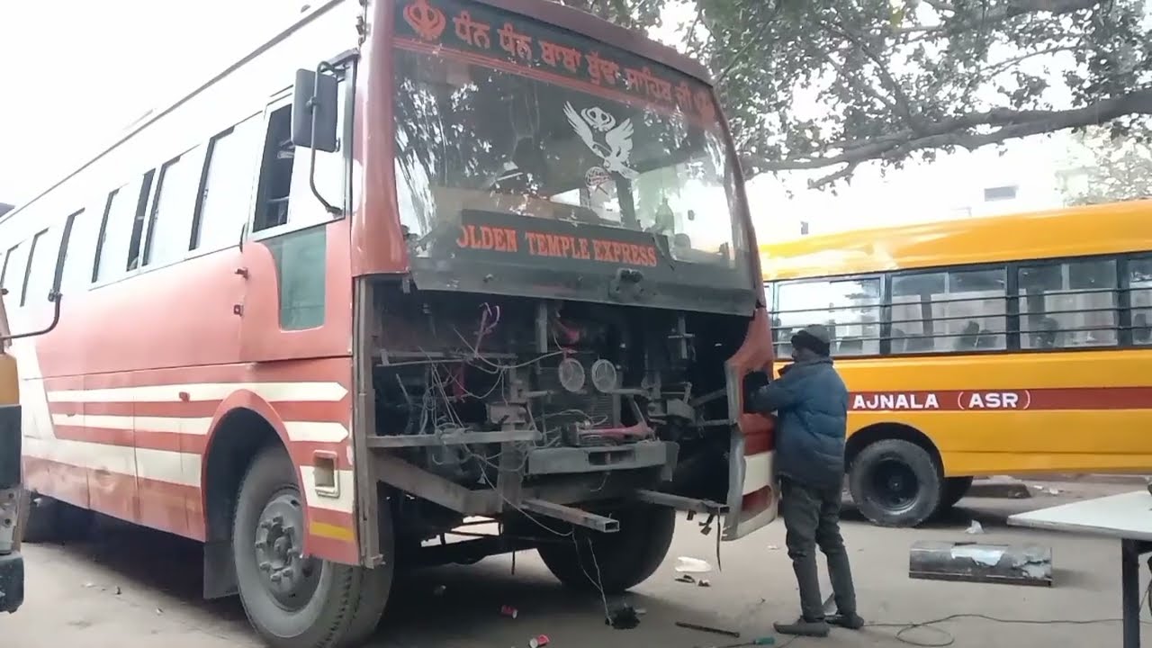 Repairing kahlon bus's show 🔨