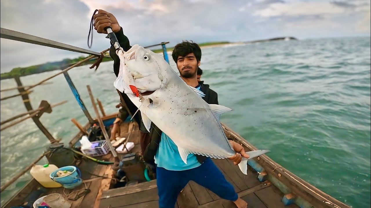 Caught Gaint trevally ( GT ) in the deep sea || ​⁠​⁠@bablusolkar