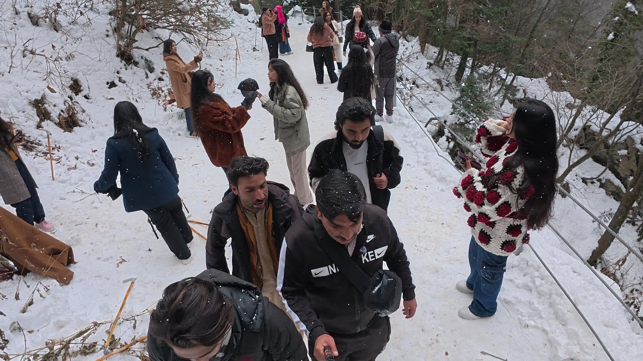 Pipeline Track Ayubia | Live Snowfall Walk ❄️