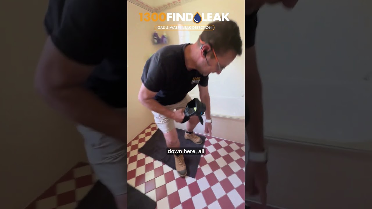 🔍 Shower Leak Detection in Brisbane &ndash; Thermal Camera Reveals Hidden Water Damage! 🚿