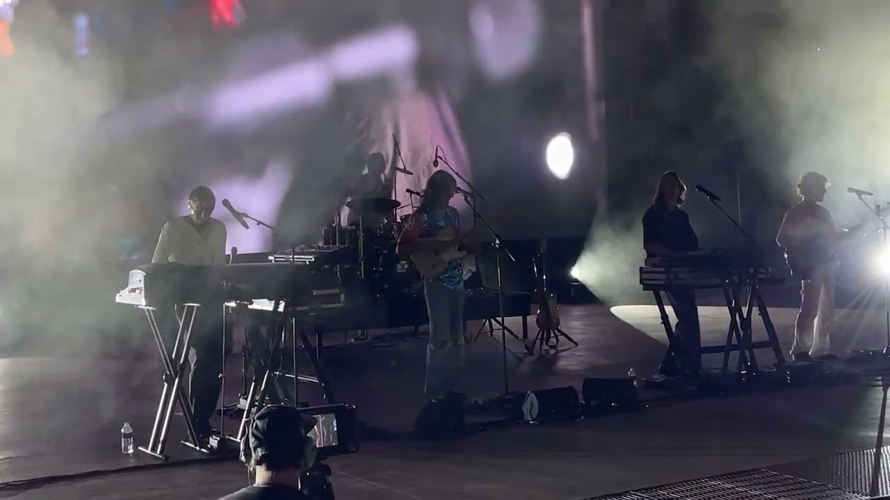 Parcels - Stumble (Live at Red Rocks)