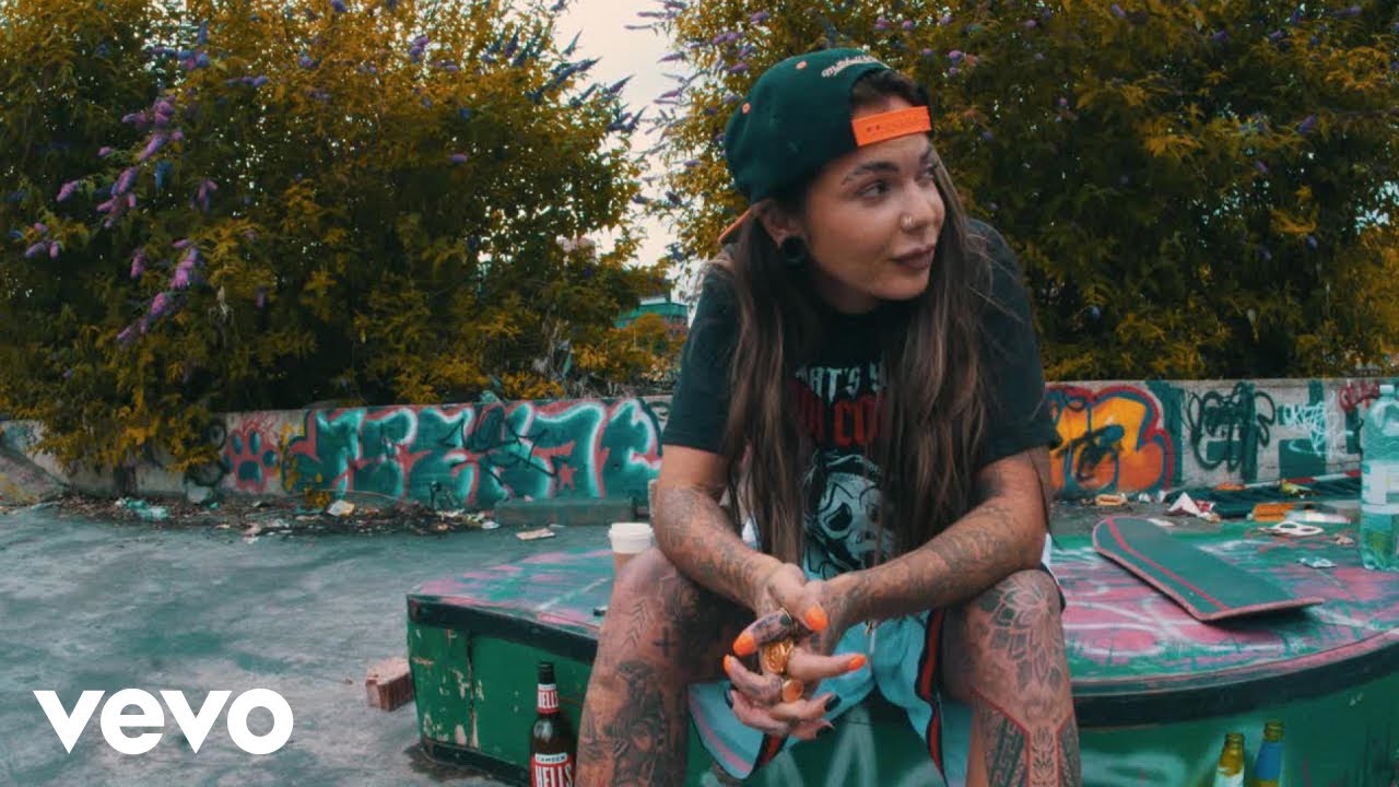 JOEY - This is me (Official Music Video)