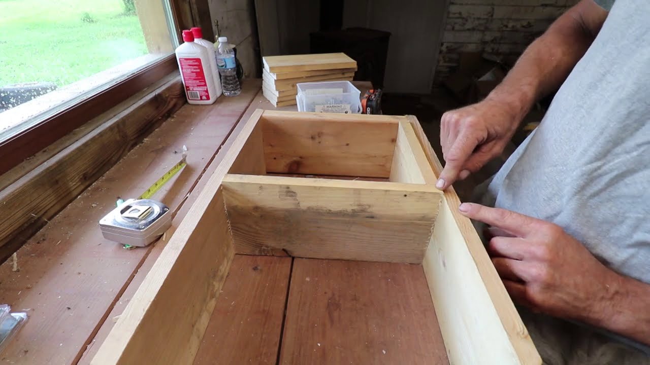 ФЕРМЕРСКИЙ ДОМ. Новая трасса для квадроциклов. Палатка с полкой для DVD. Мастерская. Фермерская к...