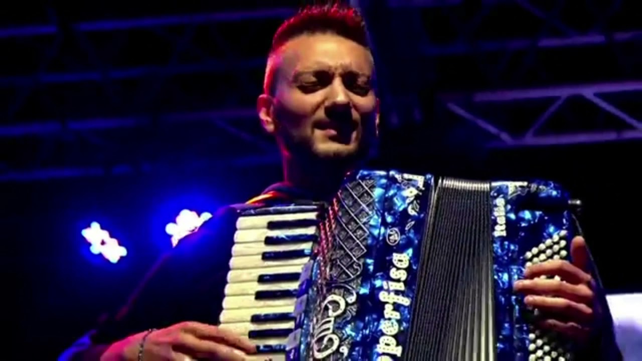 GIAMPIERO ALLA FISARMONICA ANDREA BARBANERA ORCHESTRA VINCENZI SERATA GATTEO MARE 11 SETTEMBRE 2021