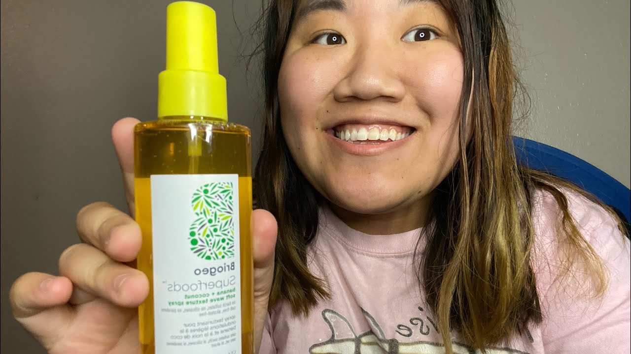 Briogeo banana coconut texturing spray