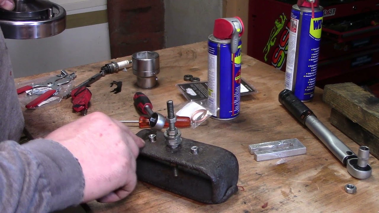 on refait le moteur de la 89  Partie 2