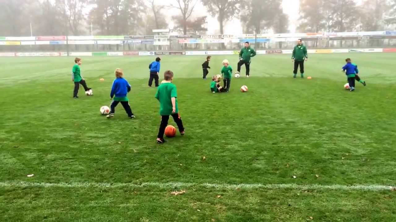 Lukas tikkertje voetbal