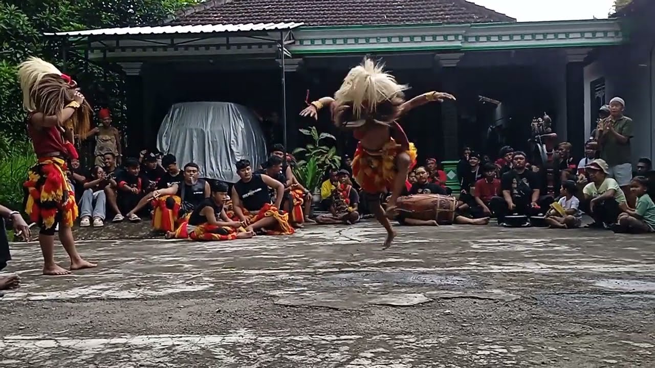SOLAH APIK TARI PAKEM BUJANG GANONG LIVE DOLOPO MADIUN 