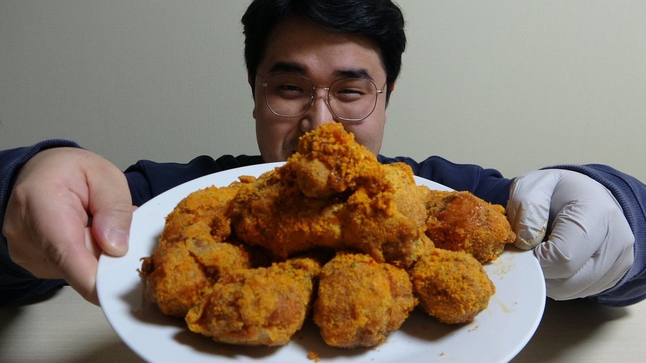 ASMR 바삭바삭 짭쪼롬한 BBQ 뿜치킹 먹으면서 수다떨기 (Eat with Me : Ultra Crispy BBQ Chicken & Chit Chat Mukbang)