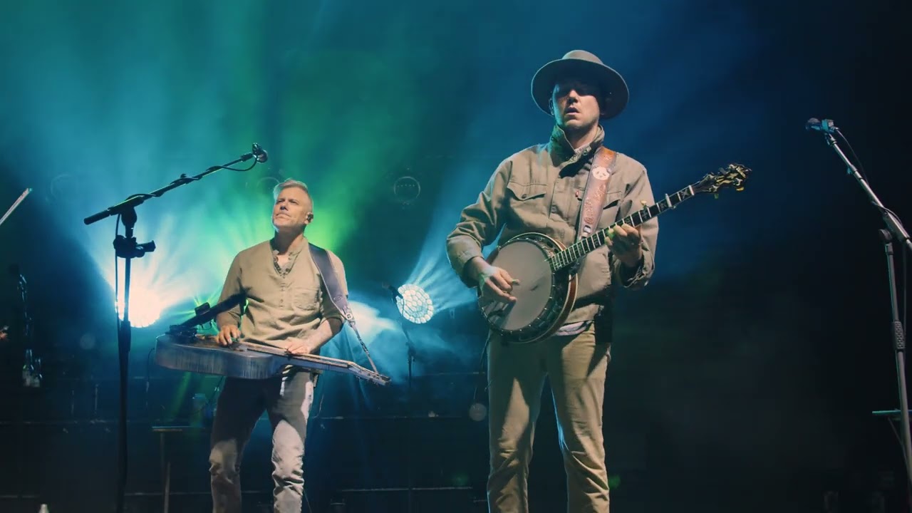 The Infamous Stringdusters - 