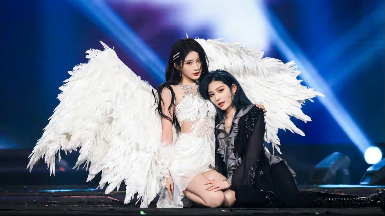 'Sơ Miên/Ring/初眠' (Focus) Kỉ Niệm 10 Năm Siba 05.08.2023 | SNH48 王奕 Wang Yi Vương Dịch & Châu Thi Vũ