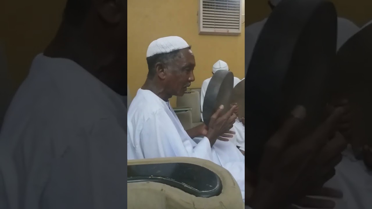 محمد قسم الله ودالعجيل والمجموعة