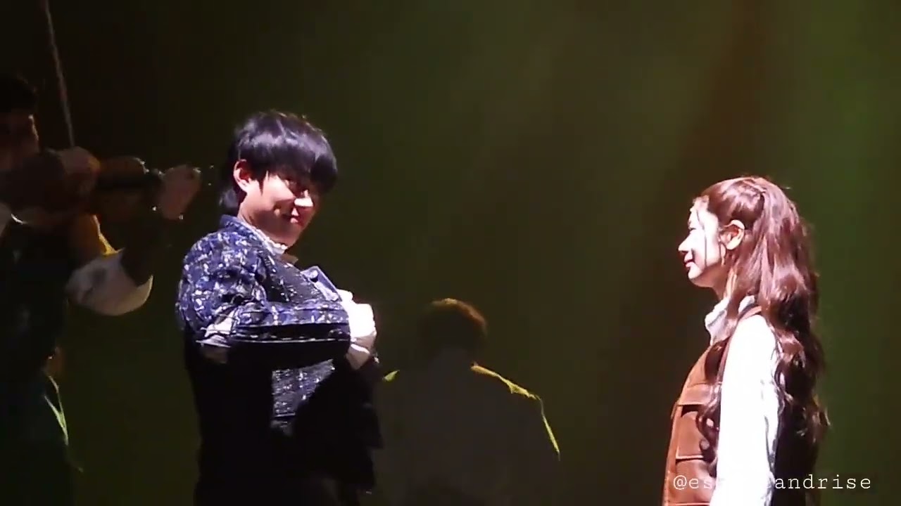 Jung So Min & Kim Sung Cheol #shakespeareinlove  - curtain call