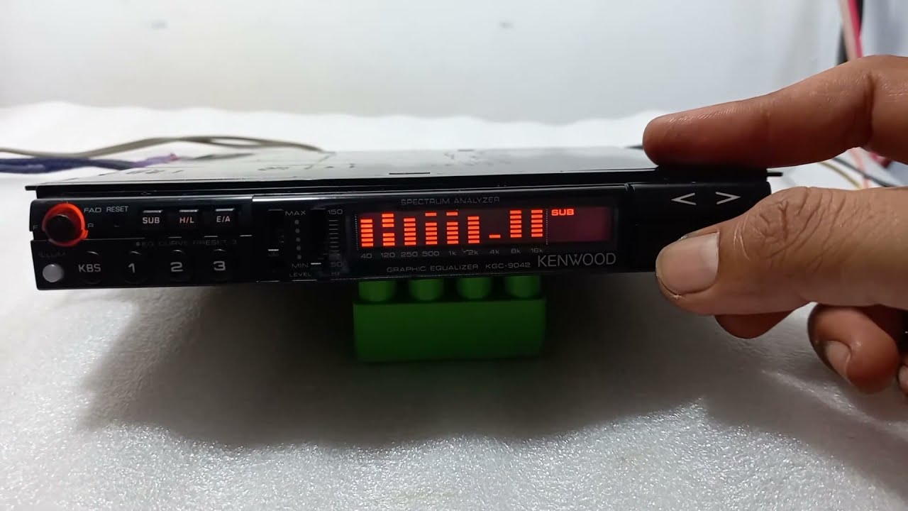 Old School Kenwood KGC-9042 Graphic Equalizer