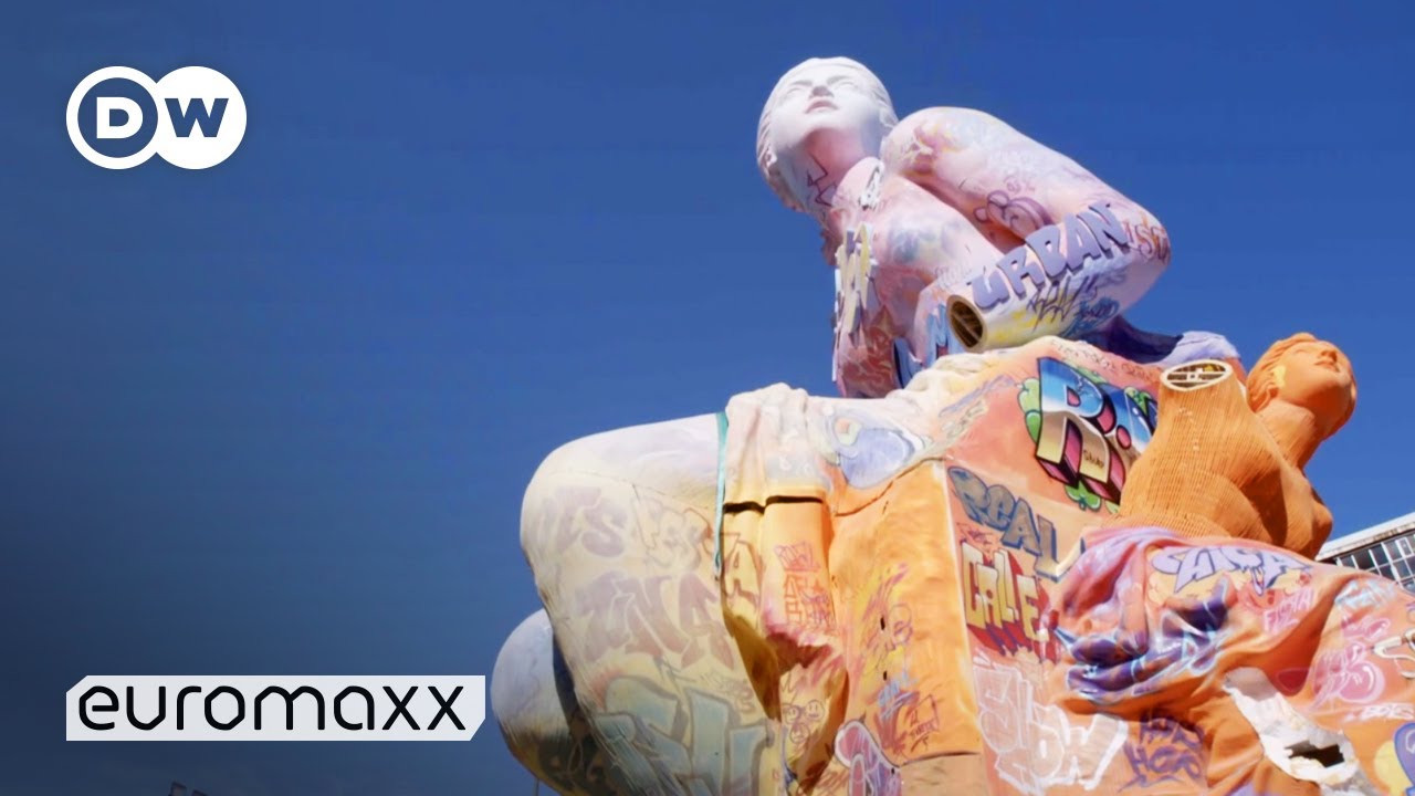 Las Fallas in Valencia, Spain | Burning Giant Statues | Fire Festival in Valencia | Las Fallas 2019
