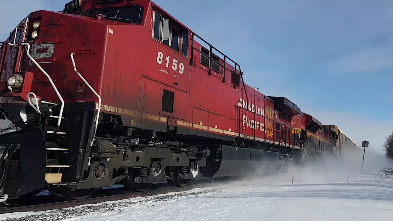 Canadian Pacific 331 westbound at Bedell, Ontario. January 31, 2026.