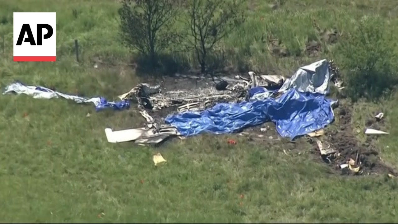 Video shows plane crash site in Missouri that left 12 dead