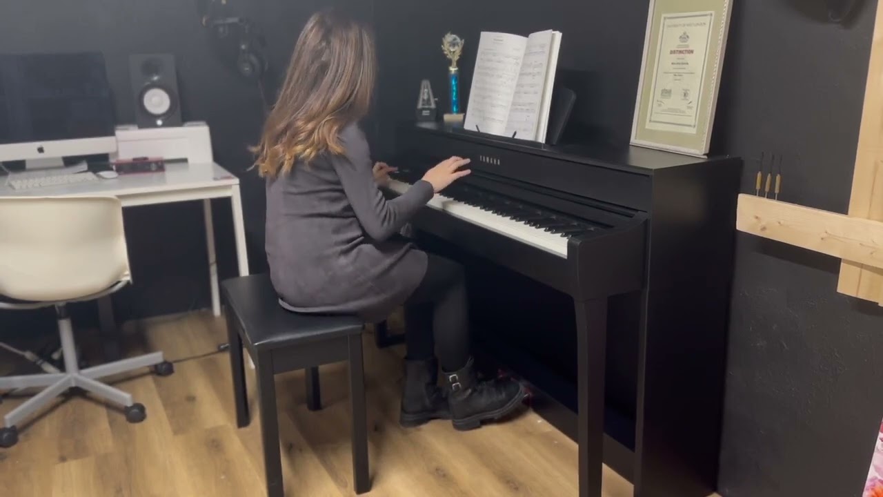 Arya Türegün - All’ungherese London College of Music Grade 5