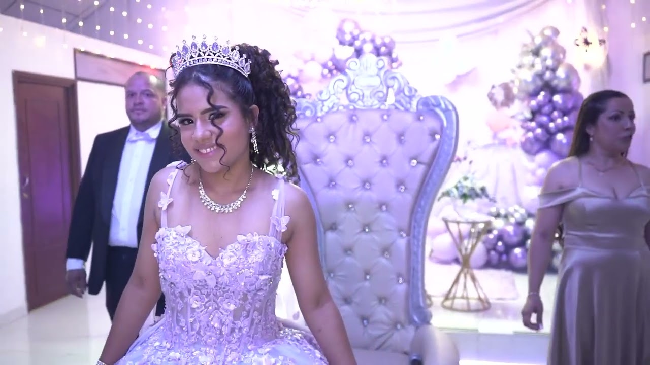 los 15 de hellencita
