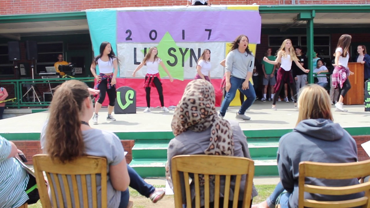 Freshmen Lip Sync 2017