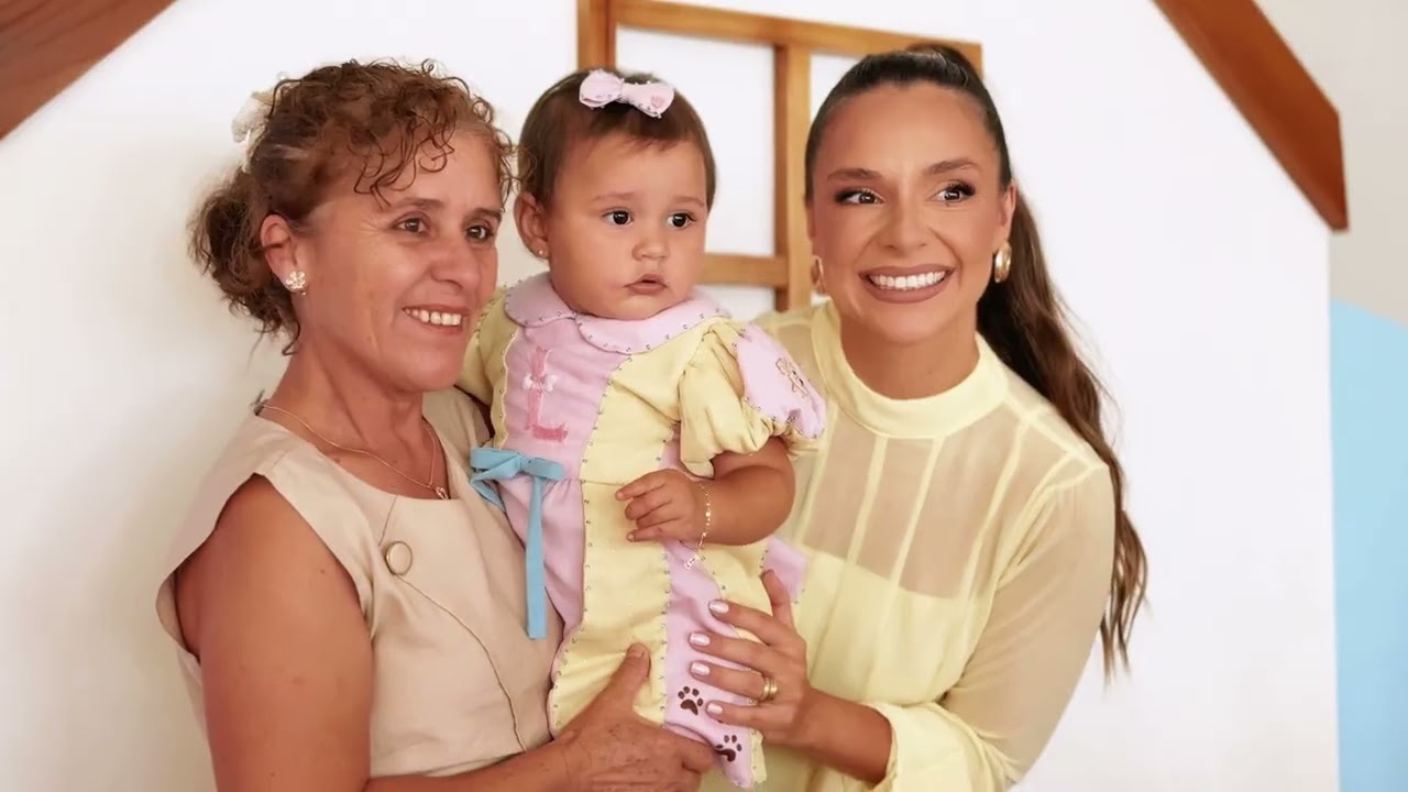 Lavínia 1 ano 