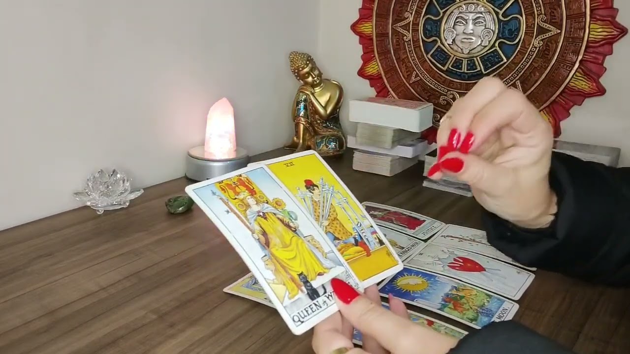 Ele/ela vai se APAIXONAR por mim? Teremos um RELACIONAMENTO SÉRIO? Tarot Intuitivo 🔮❤️✨