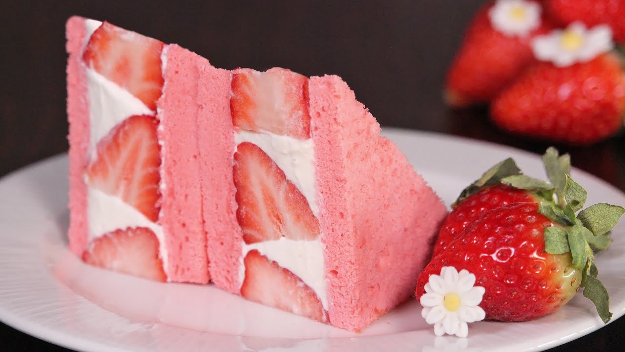 Japanese Strawberry Sandwich | How Tasty Channel