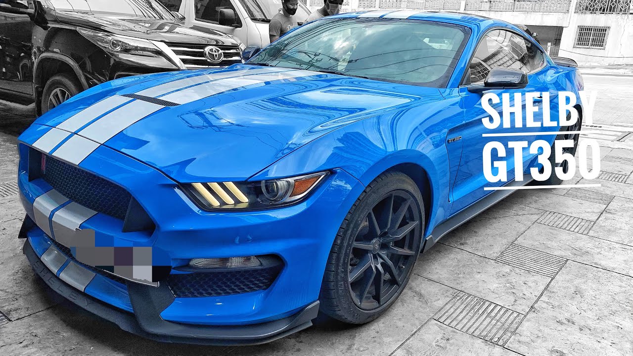 Spotted a Mustang SHELBY GT350 & BENZ C63s AMG  - Mic Discrepancy Own Risk 💁🏻‍♂️