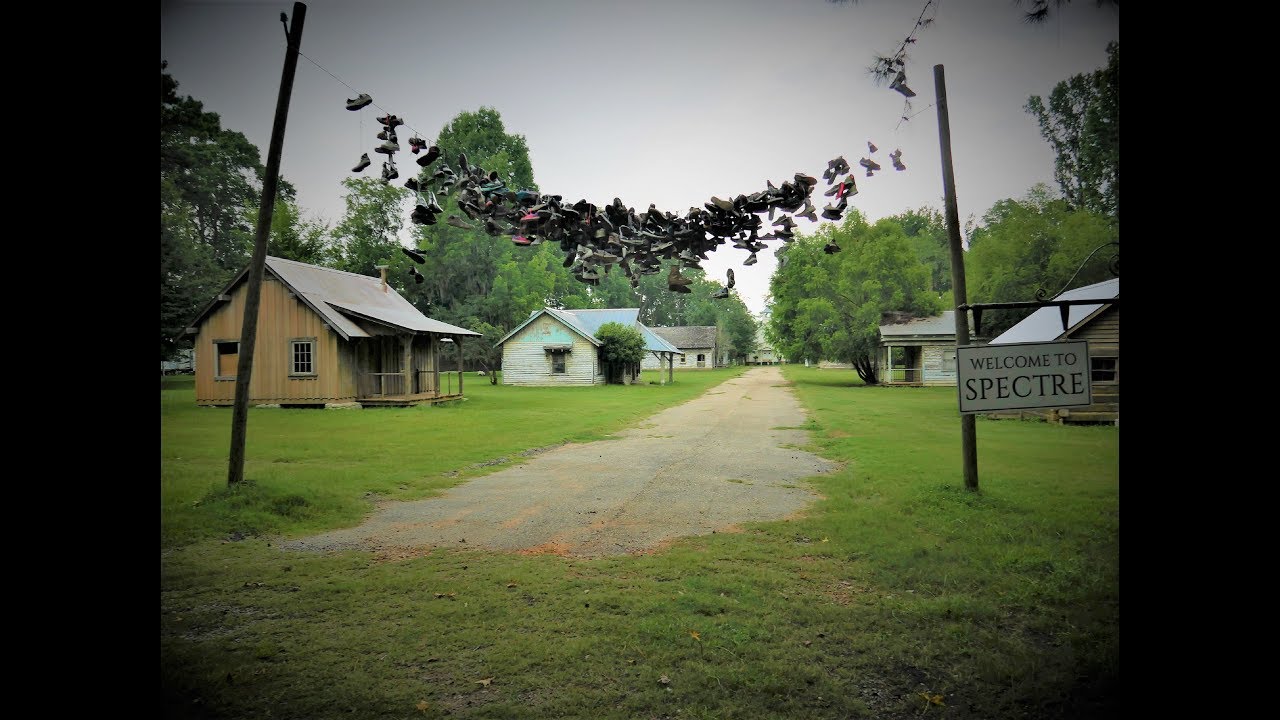ABANDONED MOVIE SET ISLAND- Big Fish-Spectre