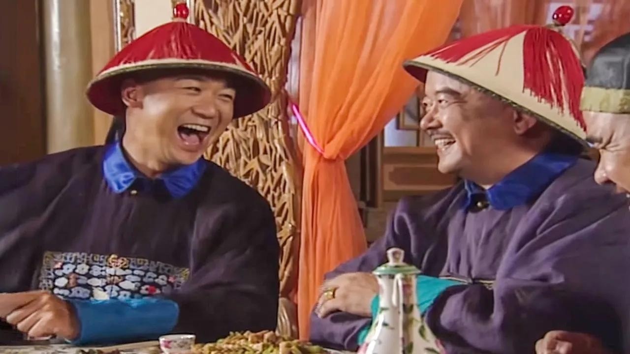 【古裝電影】和珅用諧音字罵紀曉嵐是狗，哪料紀曉嵐一句話，把和珅與一屋子的狗官全反罵個遍！