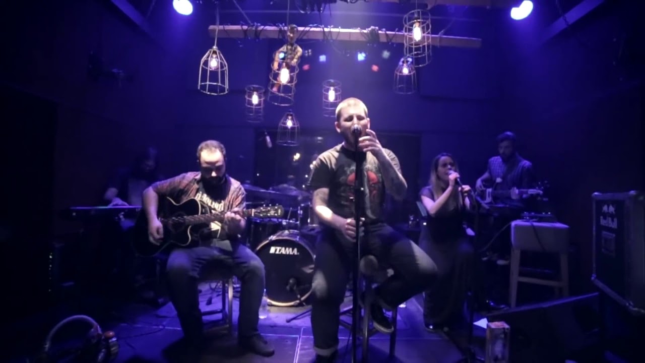BLACK HAT BONES    High Gain Devil Rockers The track Unplugged