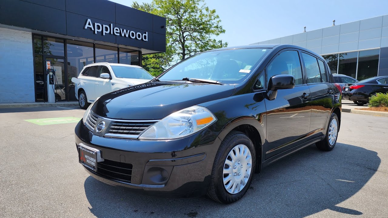 2009 Nissan Versa S Walk Around