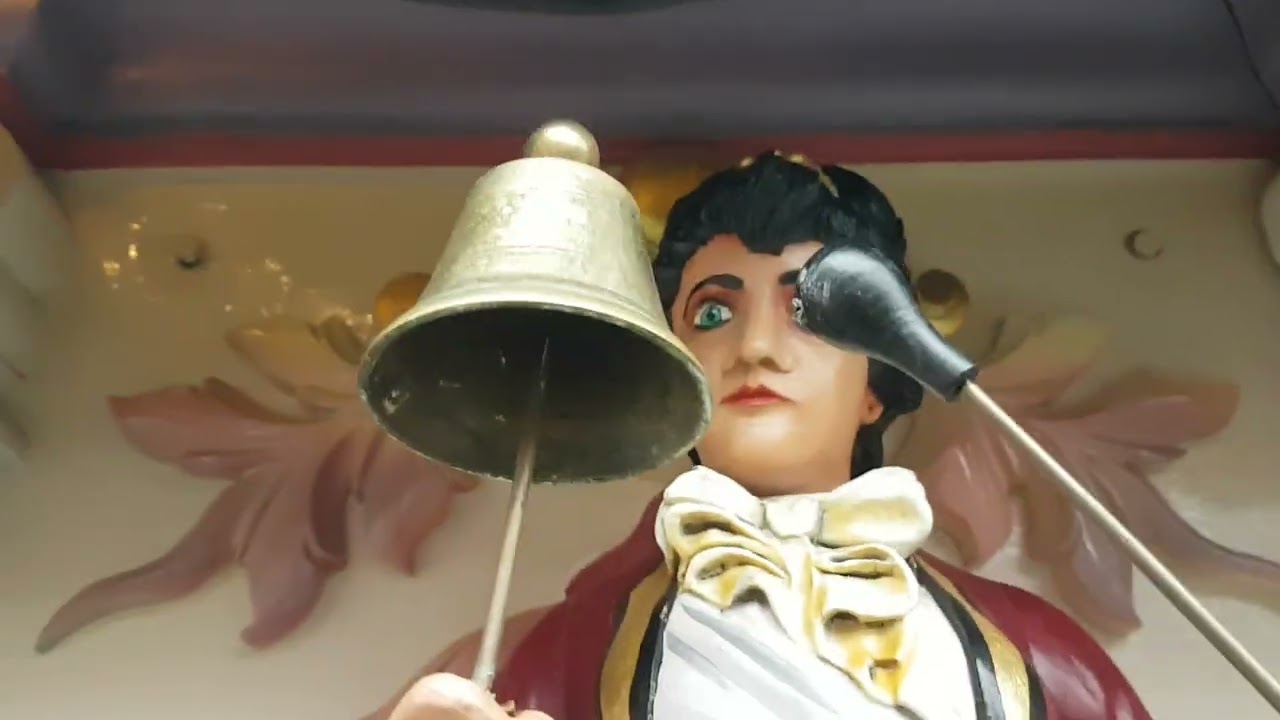 Draaiorgel de Fruitschalen speelt 50 jaar KDV mars