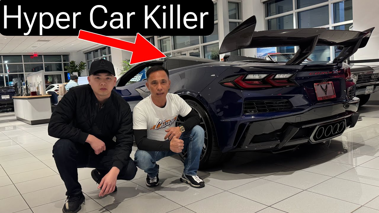 $280K Hyper Car Ðứng Qua Một Bên. 