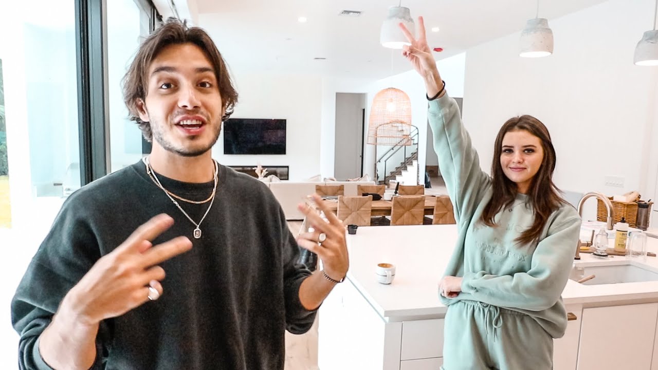 FIRST FEW DAYS IN OUR NEW HOUSE!!