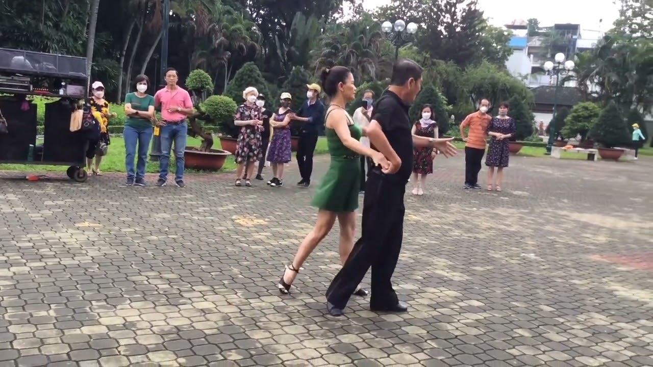 Rumba căn bản | Câu lạc bộ khiêu vũ NHỊP SỐNG VUI