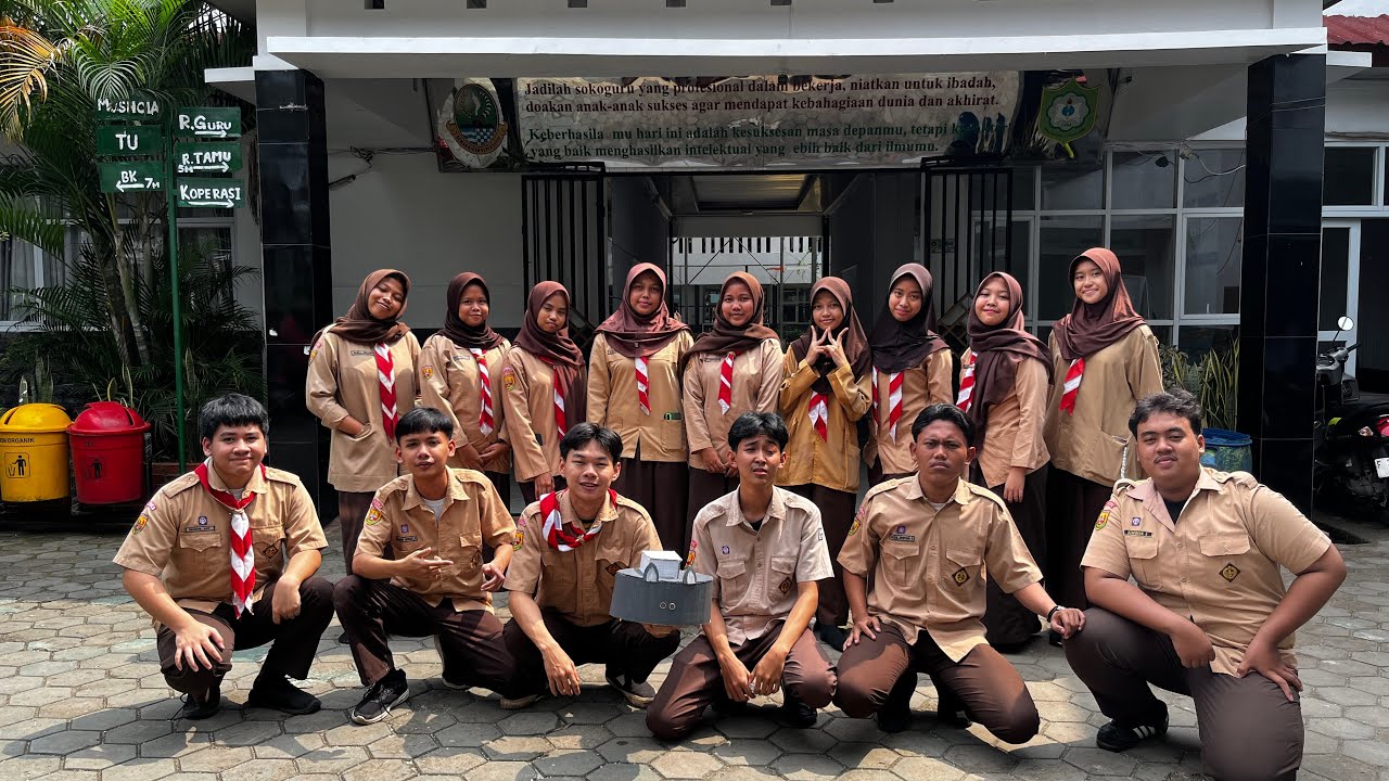 PRESENTASI KELOMPOK 2 | MEMBUAT ROBOT VACUM CLEANER