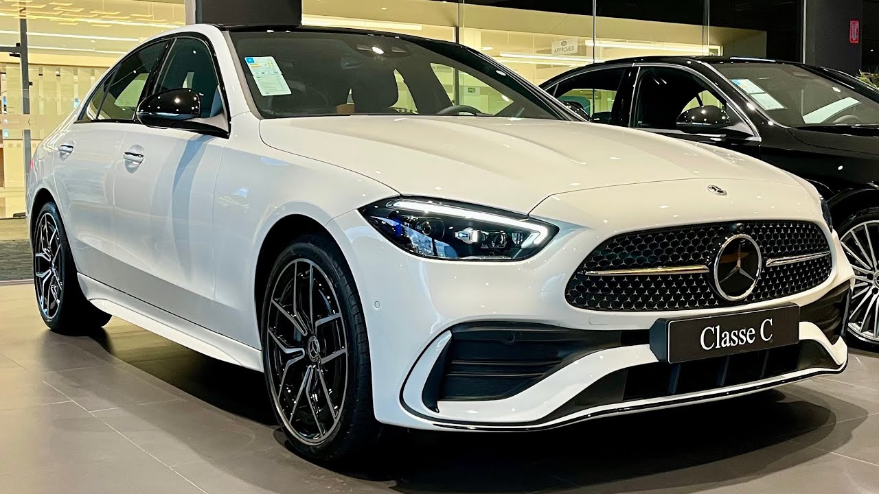 NOVA MERCEDES C300 AMG LINE BRANCO POLAR 2.0 TURBO DE 258 CV EM DETALHES
